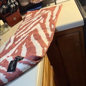 Maison d'Elite Zebra Print winter scarf- Rust and White